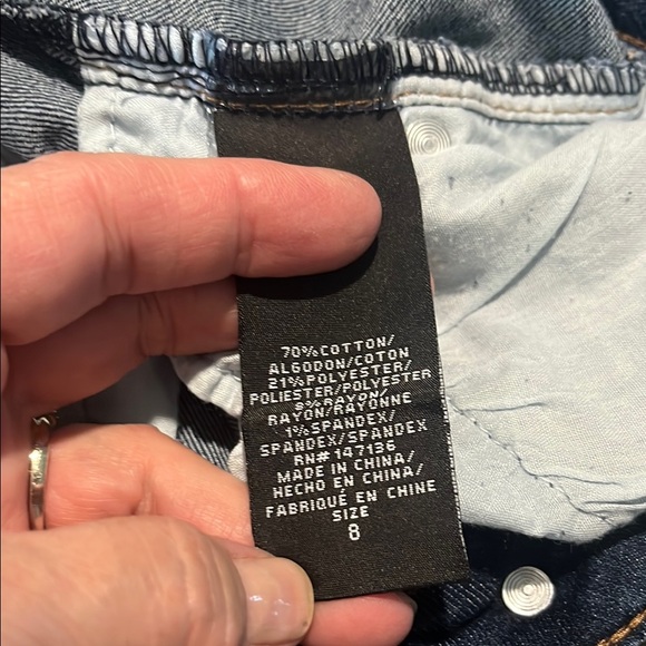 1822 Denim Dark Wash Cropped Jeans - Picture 8 of 8